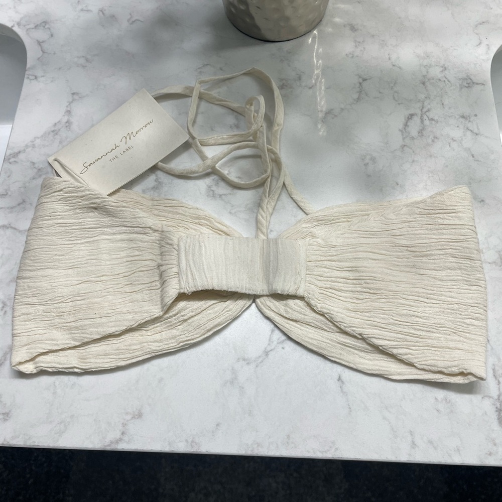 NWT SAVANNAH MORROW Summer Top Shirt Women’s Cream Organic
Cotton bandeau Large - Picture 10 of 10